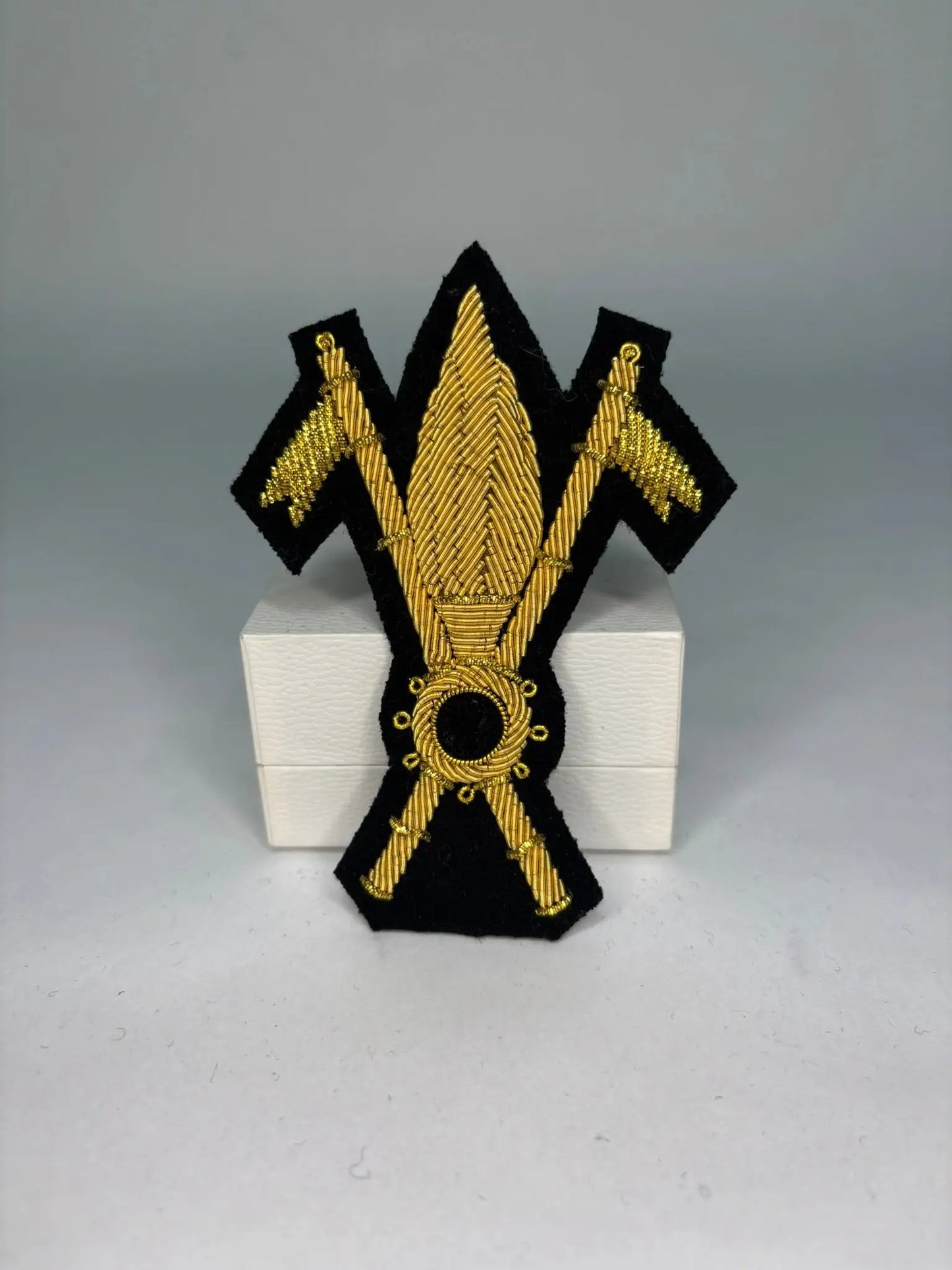Fregio Ricamato da Tesa Lancieri